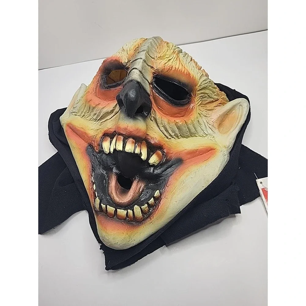Vintage Halloween Vampire Horror Latex Mask Sri Lanka Industries 1999 w/ Tag